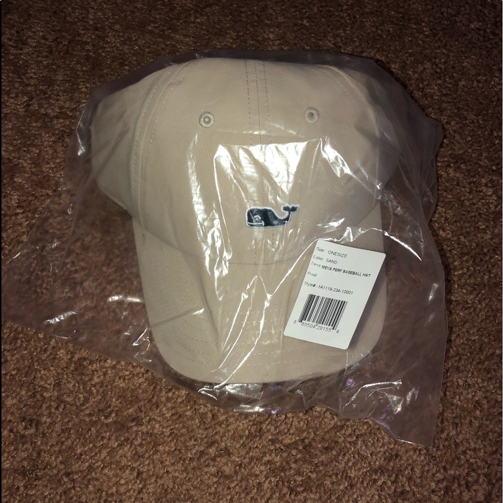 vineyard vines hat